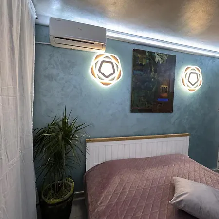 Mini Hotel-bohemi 酒店